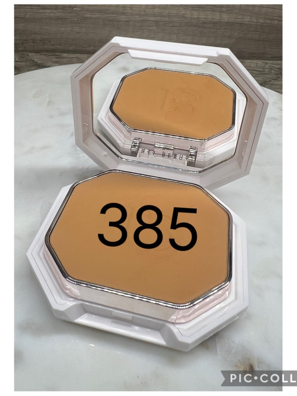 Fenty Beauty Pressed Powder Compact - Shade 385 Tan